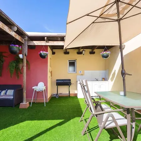 View Terrace House: San Isidro Retreat *